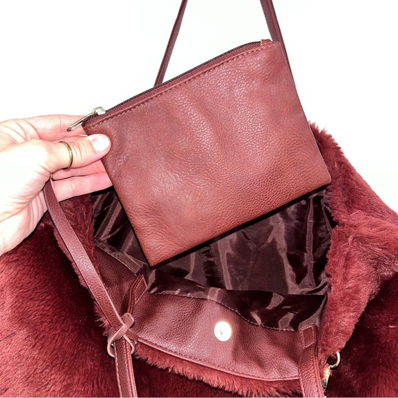 Burgundy Faux Sherpa Shoulder Bag with Wristlet and Cute Faux Sherpa Keychain - Picture 8 of 12